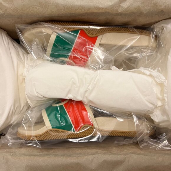 NIB 100% Authentic Gucci Interlocking GG Slides Red White Green $450 - Picture 2 of 9